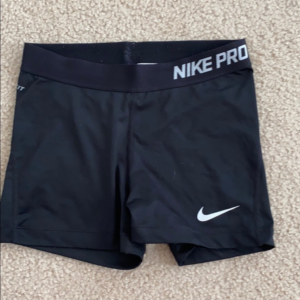 Athletic shorts
